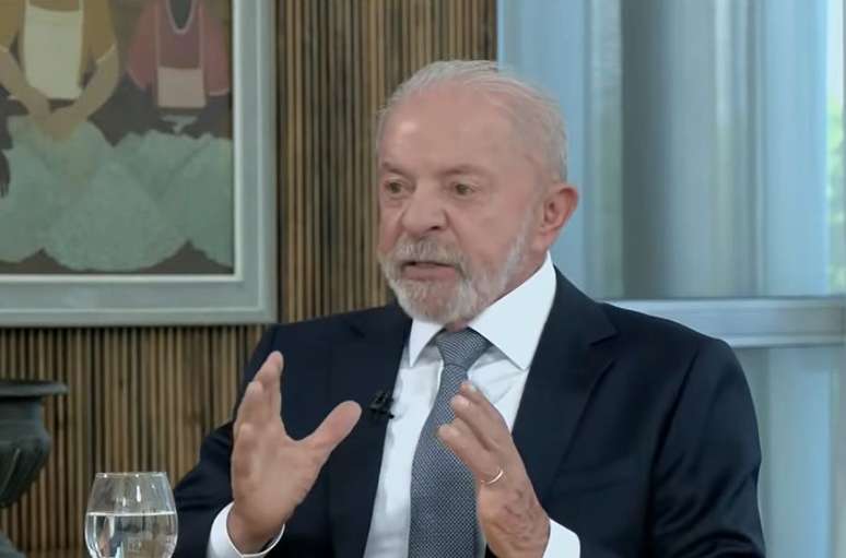 Lula sobre uísque que teria recebido de Vorcaro: 'Se me deu, já bebi'