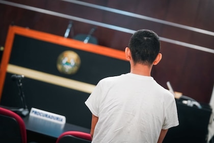 Primeira condenação à prisão perpétua no El Salvador: atacou um "amigo" com pedras até tirar-lhe a vida e roubar o seu dinheiro