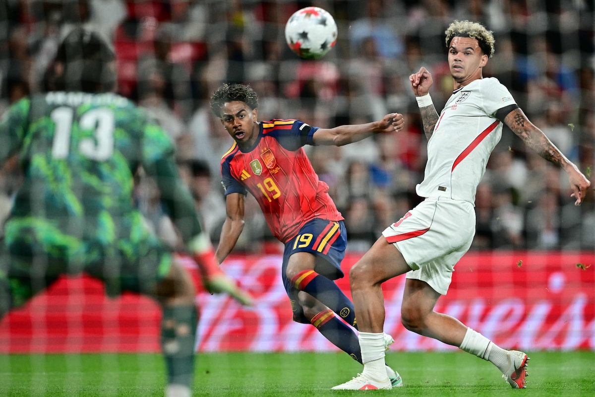 Espanha mostra embalo após Copa e ganha da Inglaterra em jogaço de reviravoltas na Liga das Nações