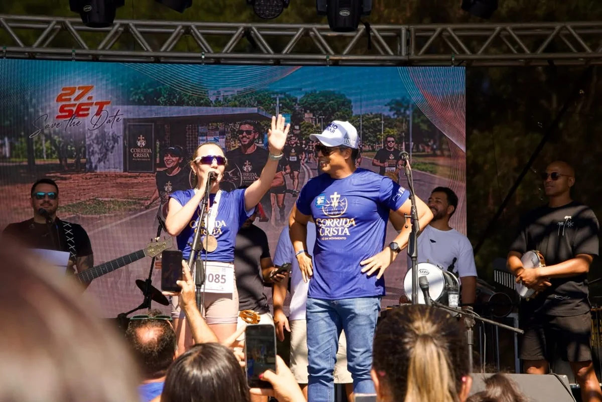 Celina Leão participa da Corrida Cristã, no Parque da Cidade