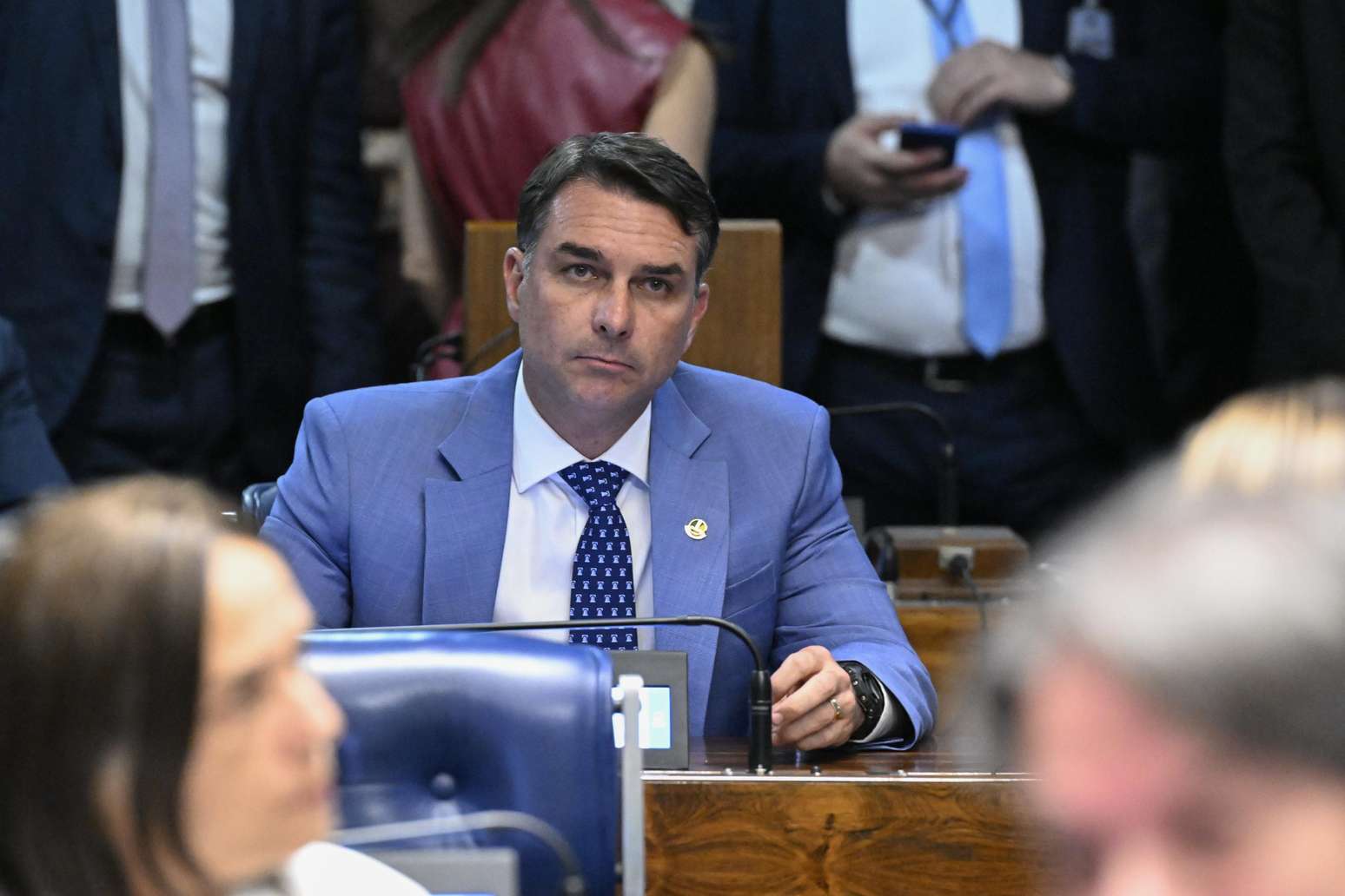 Conversas extra&iacute;das pela PF do celular de Vorcaro mostram intera&ccedil;&otilde;es com Fl&aacute;vio Bolsonaro