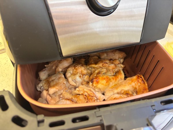 6 funções da air fryer que você não usa, mas são excelentes