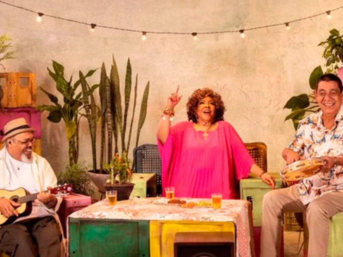 Alcione, Zeca e Jorge Aragão celebram encontro no palco: "Somos família"
