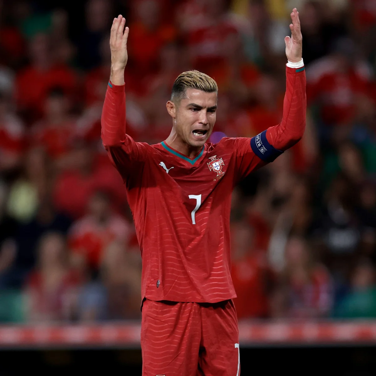 Portugal perde 1,5 milhão de seguidores após polêmica com Cristiano Ronaldo