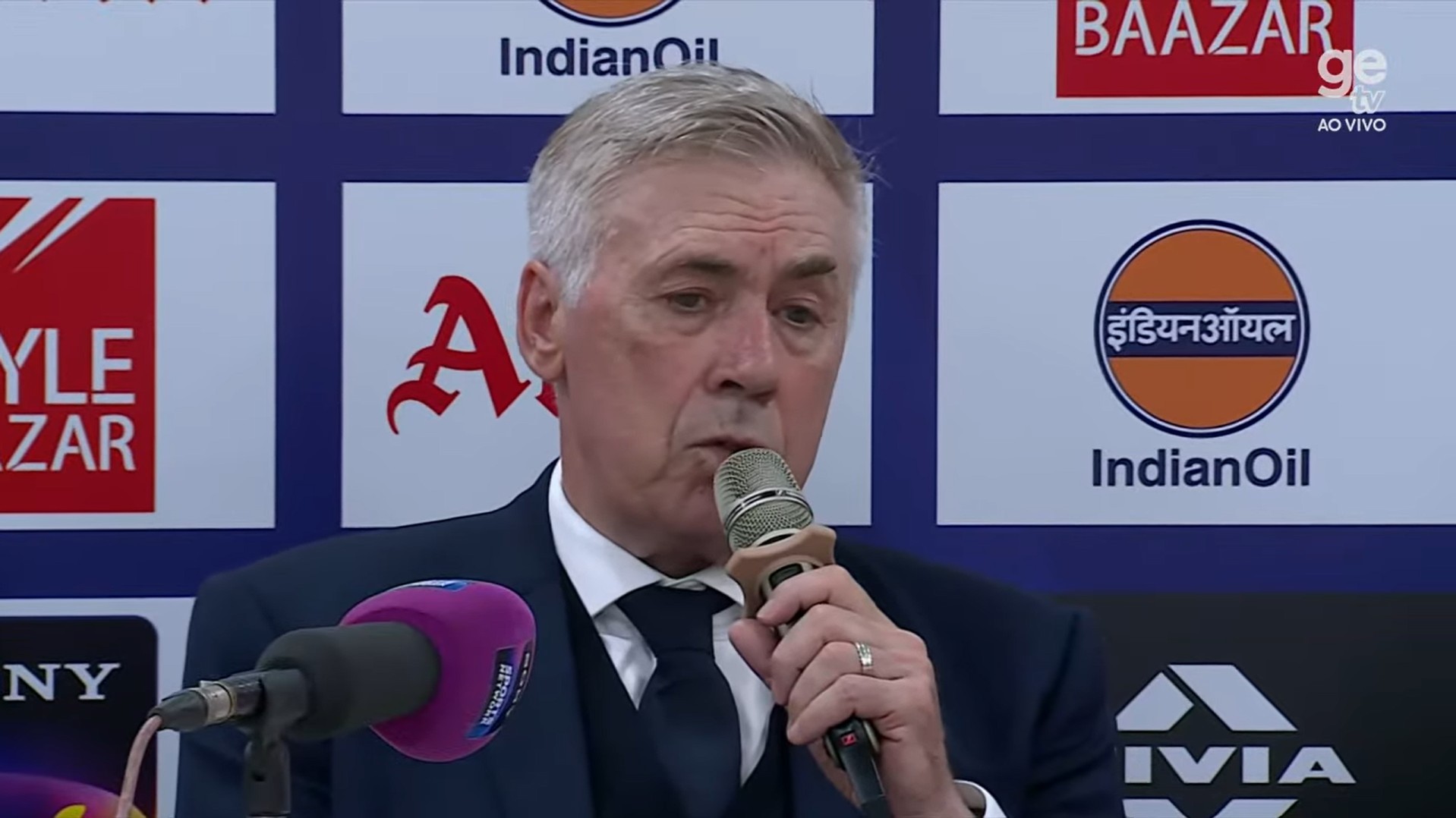 Ancelotti elogia estreantes na Seleção e diz que sai satisfeito de super Data Fifa