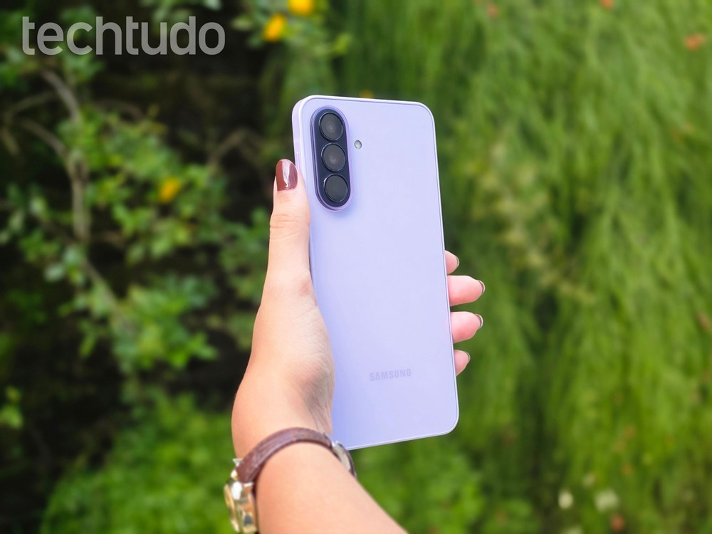 Galaxy A37 traseira — Foto: Julia Rabaça/TechTudo