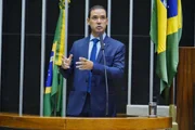 Eleições: três governadores apoiados por Flávio são eleitos no 2º turno