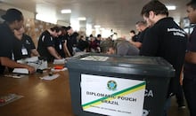 Christina Lemos e Eduardo Ribeiro trazem análises do novo cenário político e atualizações dos resultados das eleições