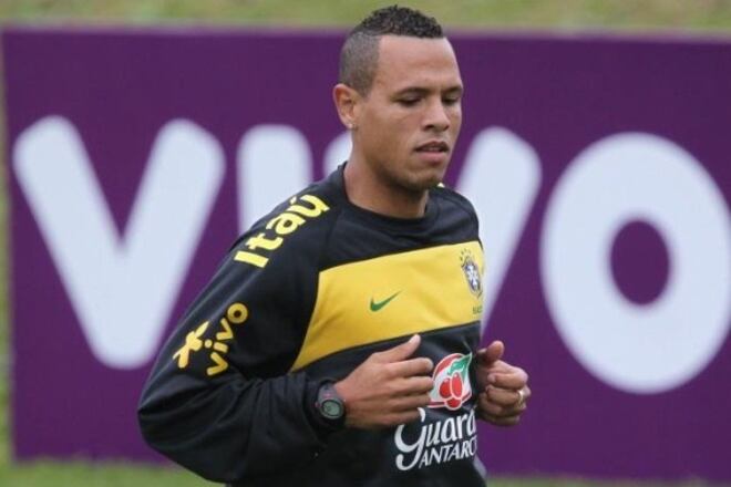 Luxemburgo, Marcelinho Carioca, Edmundo, Sarah Menezes e mais: veja os esportistas candidatos