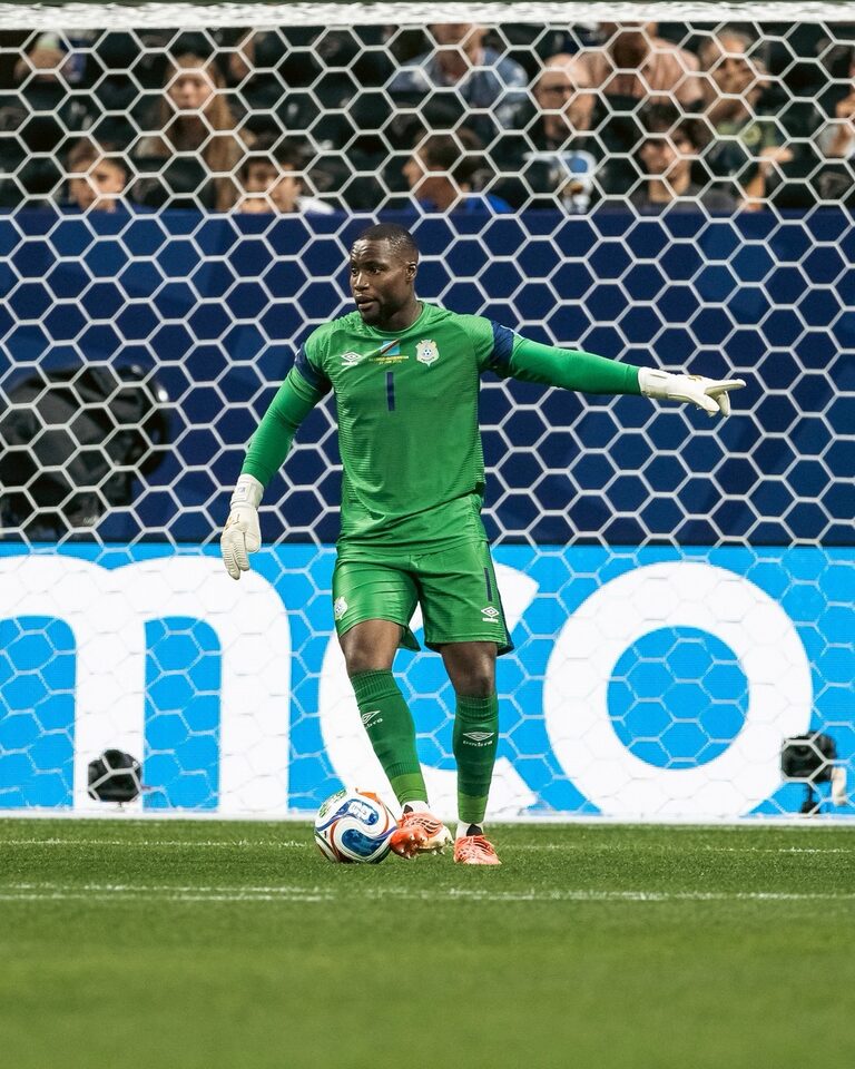 Fifa sabia e deixou jogador irregular atuar nas eliminatórias e Copa do Mundo, revela jornal