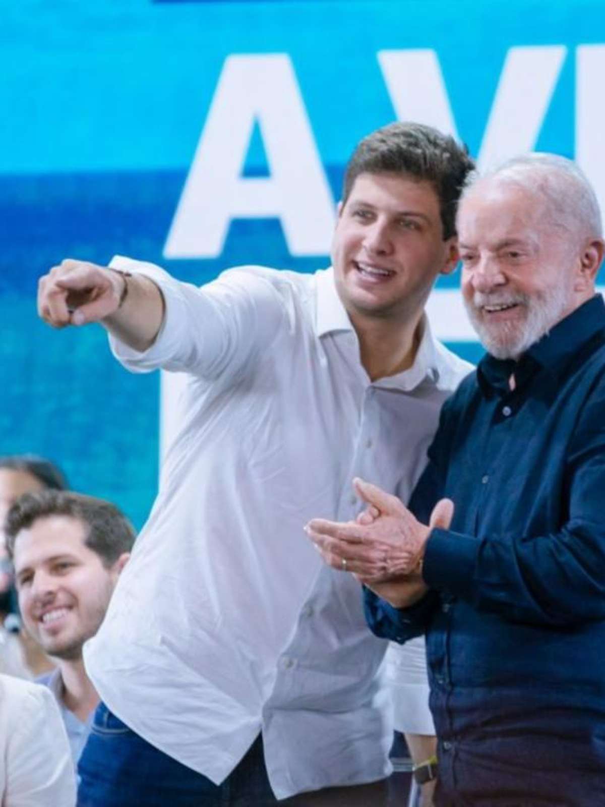 João Campos perde disputa em PE e fracassa na tentativa de se colocar na sucessão de Lula