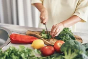 3 truques simples para cozinhar e descascar ovos sem dificuldade