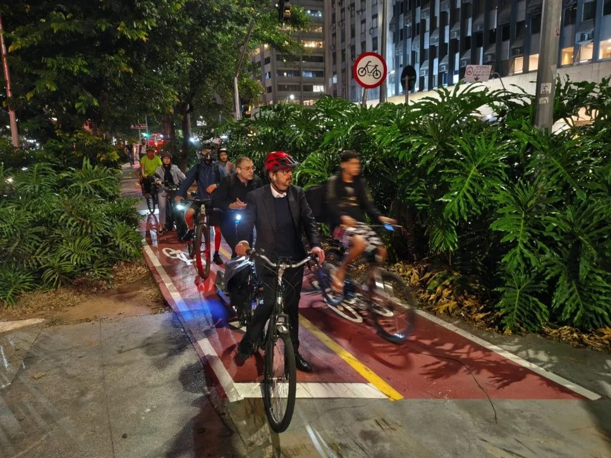 Com novas regras, começa nesta terça fiscalização de bikes elétricas em SP